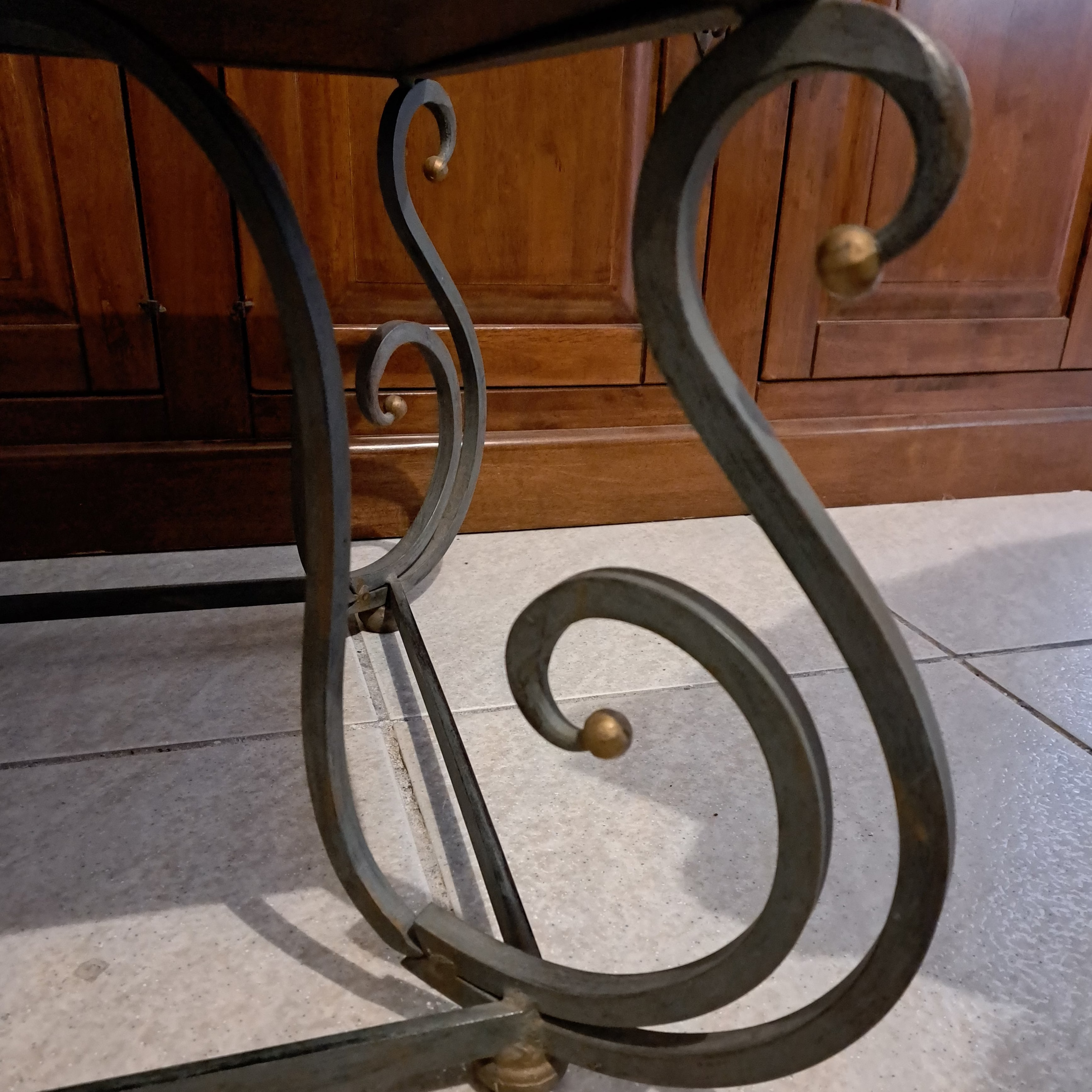 Tavolino Quadrato – Ferro Battuto e Legno – Stile Industrial / Rustico