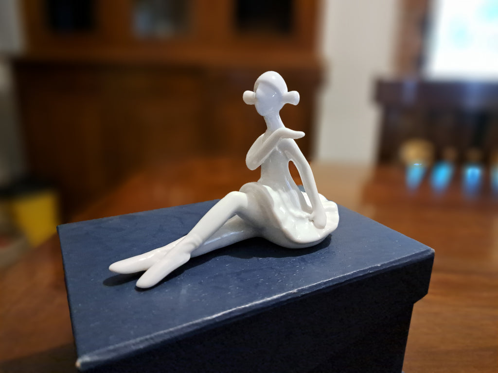 🌸 Elegante Statuina "Ballerina" – Collezione Marta Marzotto – Porcellana
