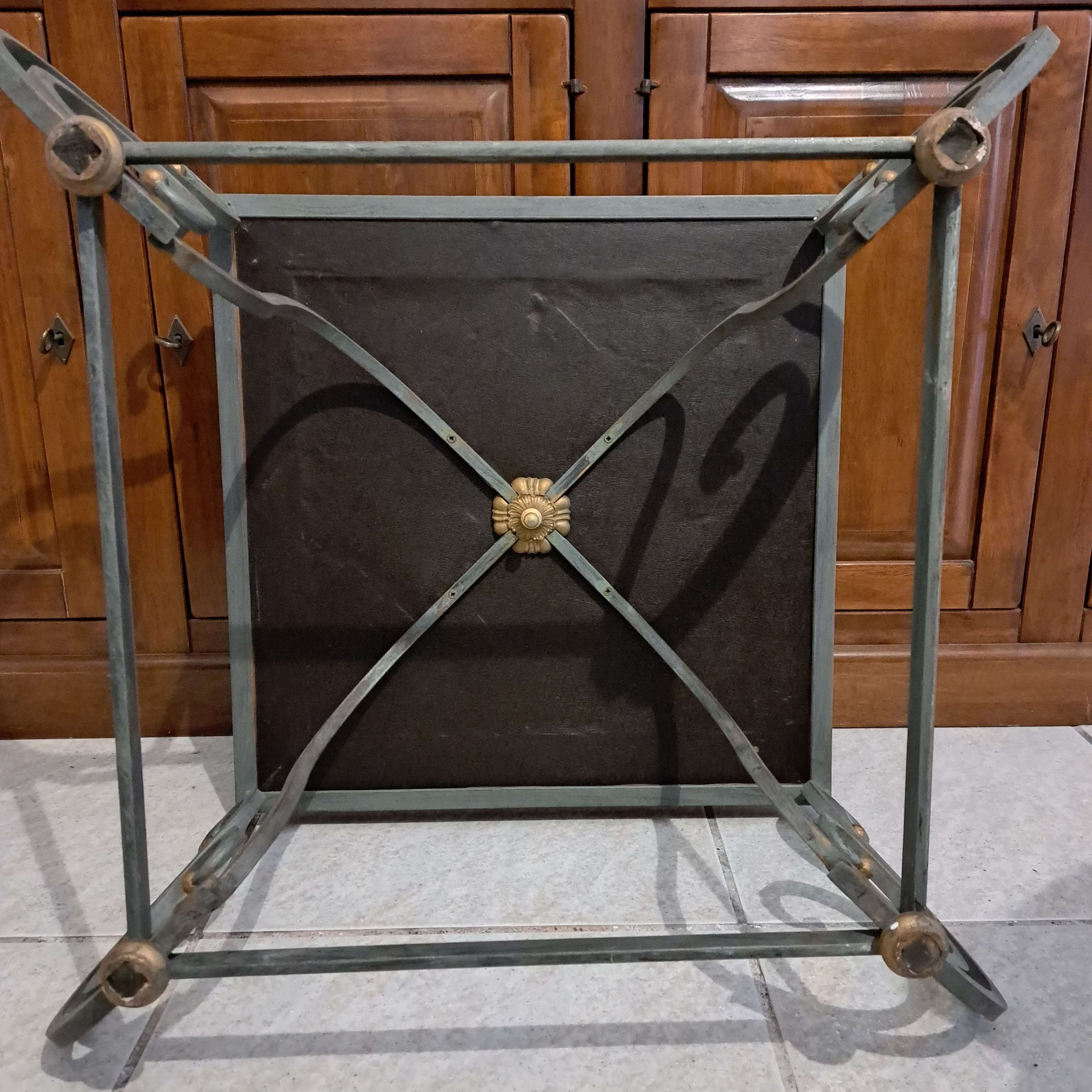 Tavolino Quadrato – Ferro Battuto e Legno – Stile Industrial / Rustico